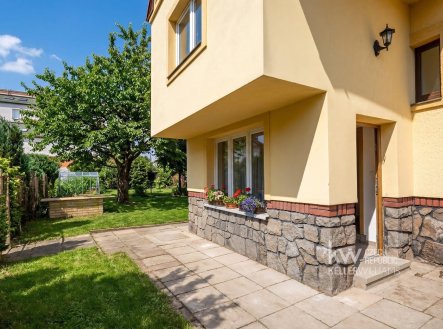 Pronájem bytu, 5+1, 231 m²