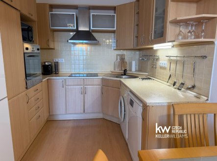 Pronájem bytu, 2+kk, 71 m²