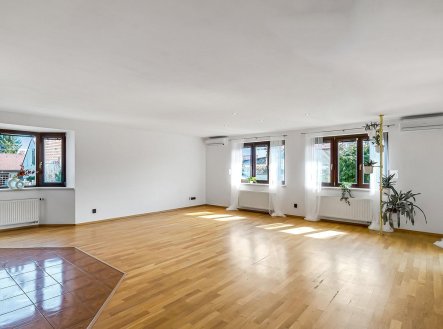 Prodej domu/vily, 286 m²
