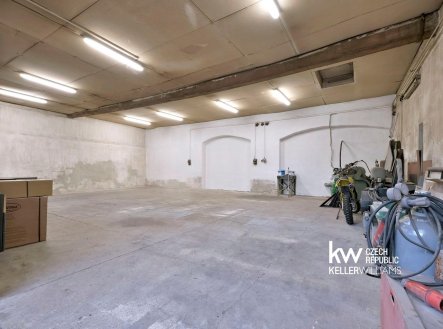Pronájem skladu, 100 m²