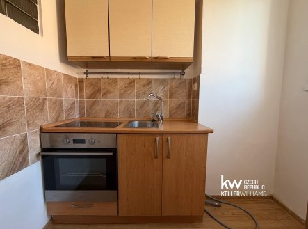 Pronájem bytu, 1+kk, 24 m²