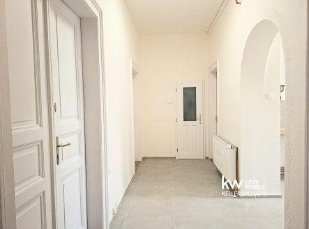 Pronájem bytu, 3+1, 92 m²