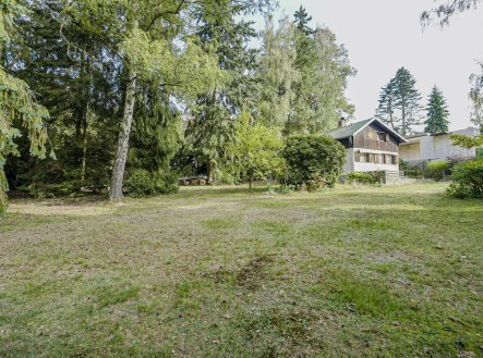 Prodej pozemku pro bydlení, 1 749 m²