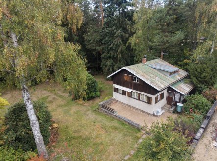 Prodej pozemku pro bydlení, 1 749 m²
