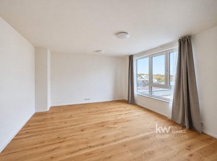 Pronájem bytu, 1+kk, 40 m²