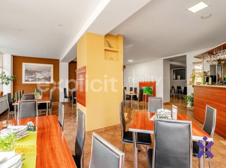 Prodej restaurace, 1 000 m²