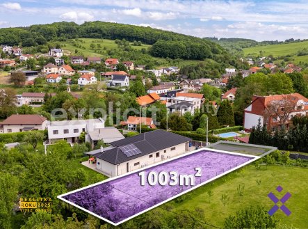 Prodej pozemku pro bydlení, 1 003 m² obrázek