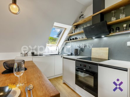 Prodej bytu, 2+kk, 46 m²