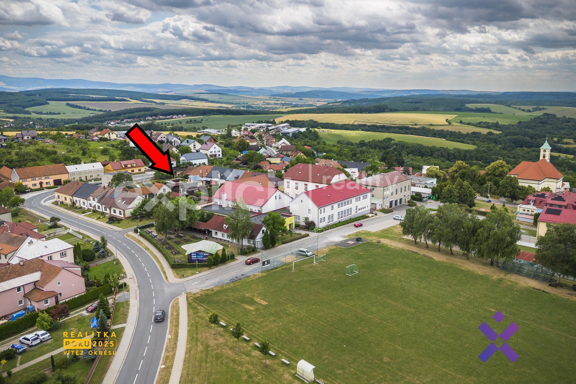 Filip Hladiš realitní makléř Prodej pozemku 739 m² s domem 135 m² určeným k demolici - Velký Ořechov