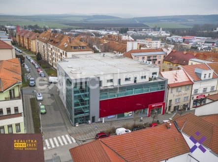 Pronájem obchodní prostory, 72 m²