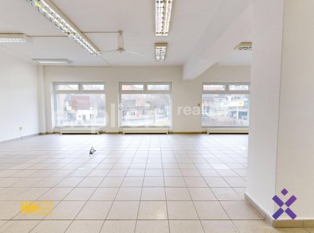 Pronájem obchodní prostory, 108 m²