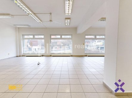 Pronájem obchodní prostory, 108 m²