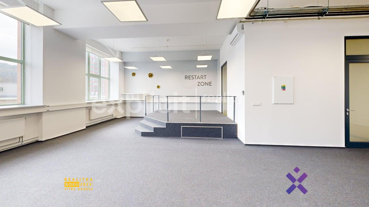 Tomáš Batík, Explicit reality, Pronájem, kanceláře 421 m²