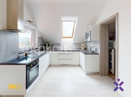 Pronájem bytu, 4+kk, 155 m²