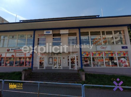 Pronájem obchodní prostory, 75 m²