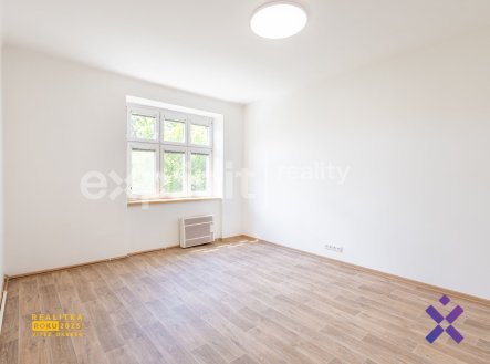 Prodej bytu, 1+1, 42 m²