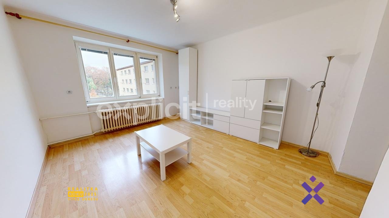 Tomáš Batík, Explicit Reality, Pronájem bytu 2+1, 52 m² - Zlín
