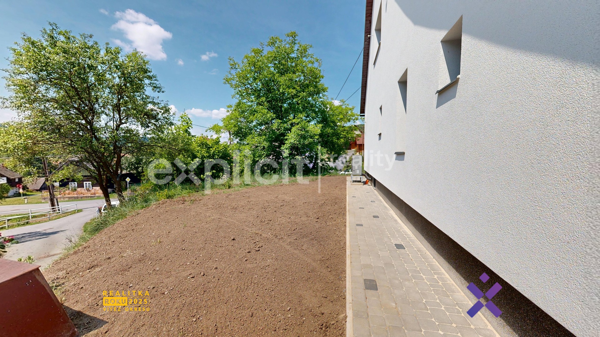 Pronajem-kompletne-zrekonstruovaneho-rodinneho-domu-5kk-se-zahradou-Luzna-okres-Vsetin-07212026_1406