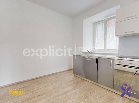Pronájem bytu, 1+kk, 40 m²