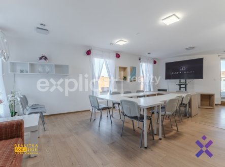 Pronájem obchodní prostory, 107 m²