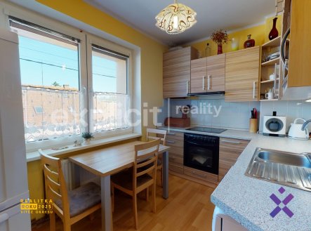Pronájem bytu, 3+1, 77 m²