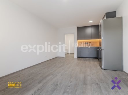 Pronájem bytu, 1+kk, 33 m²