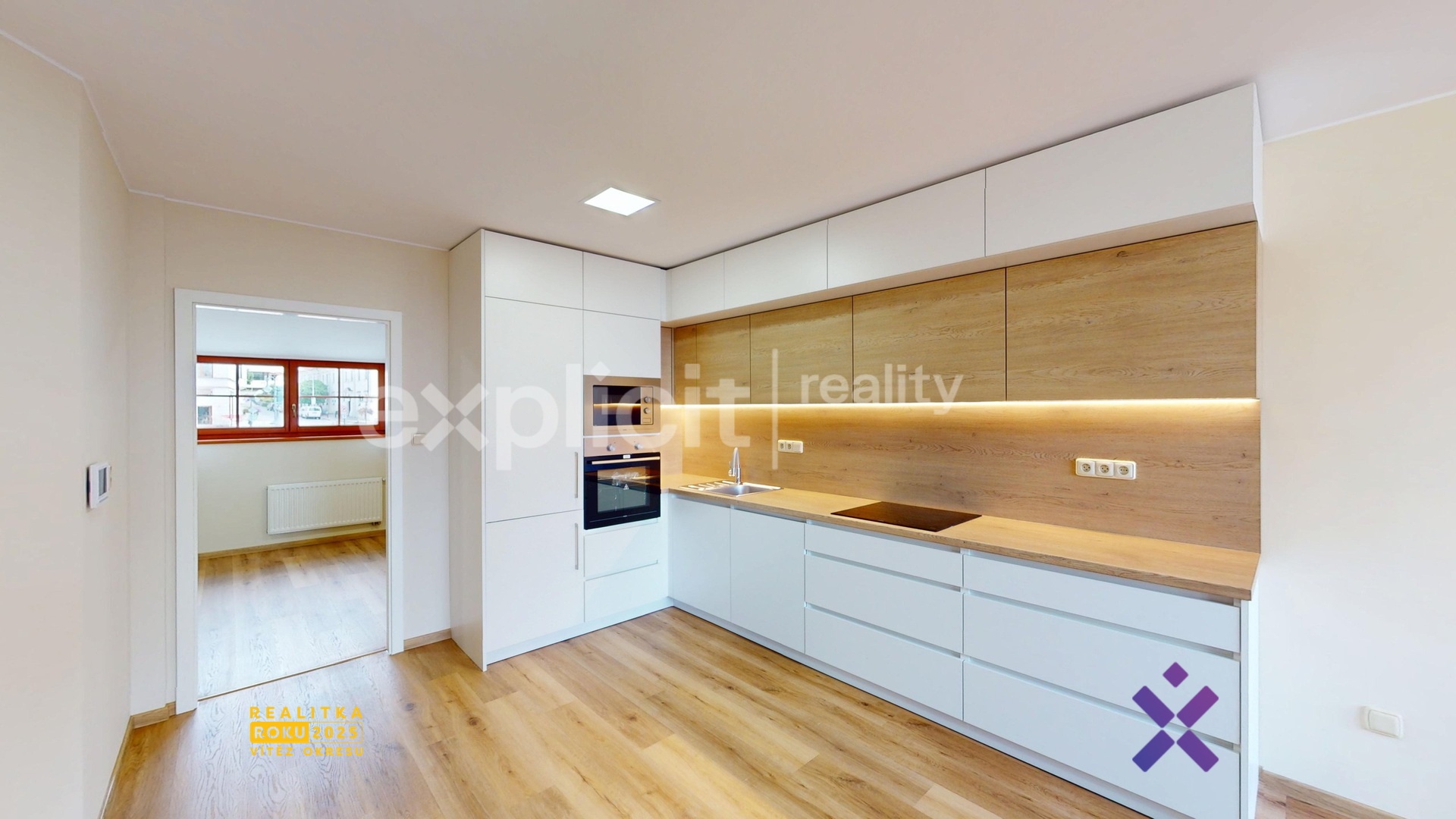 Pronájem bytu 2+kk 47 m² - Masarykovo náměstí, Uherský Brod