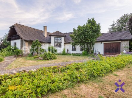 Prodej domu/vily, 244 m²