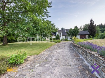 Prodej domu/vily, 244 m²