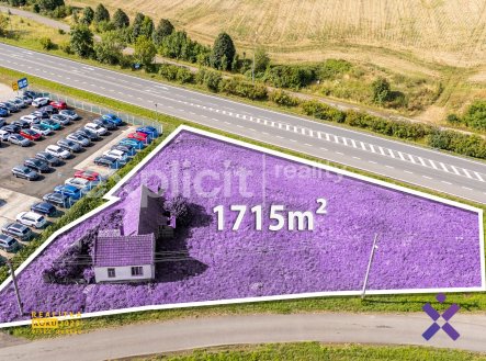Prodej pozemku pro komerční výstavbu, 1 715 m²