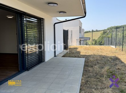Pronájem bytu, 3+kk, 85 m²
