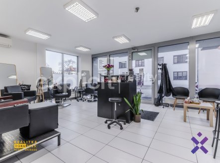 Pronájem obchodní prostory, 48 m²