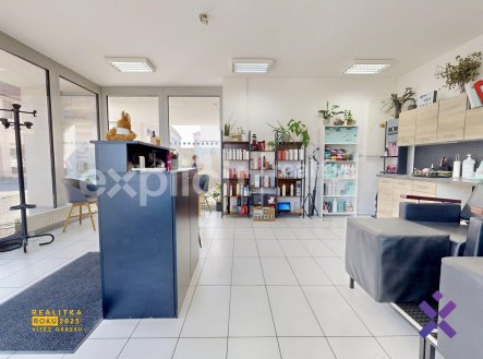 Pronájem obchodní prostory, 48 m²