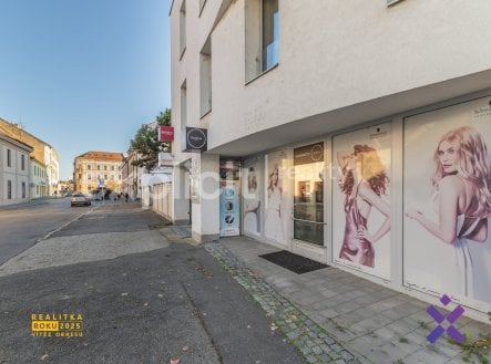 Pronájem obchodní prostory, 48 m²