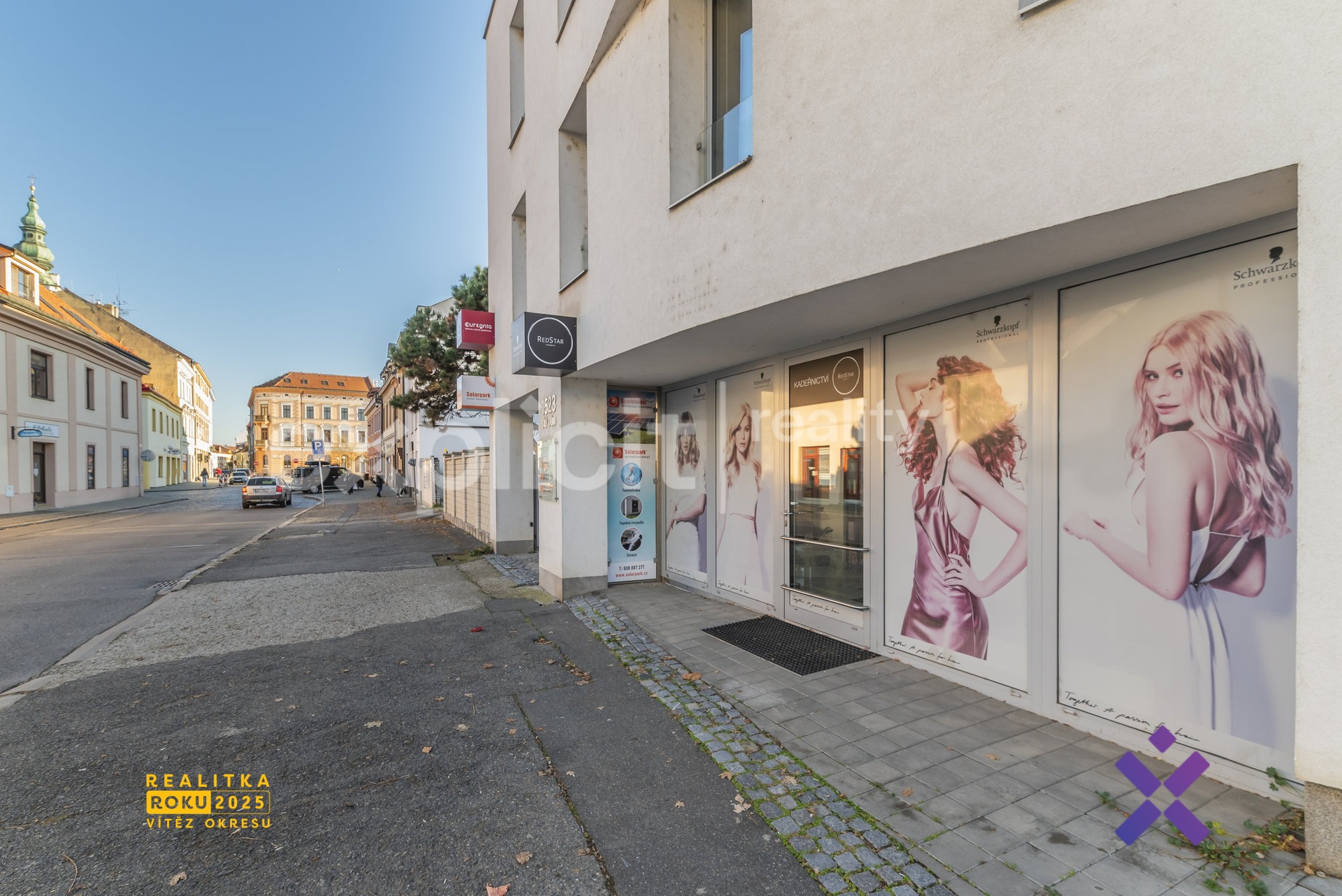 Filip Hladiš - realitní makléř, Pronájem obchodního prostoru s výlohou 1.N.P. 68 m² - Uherské Hradiš
