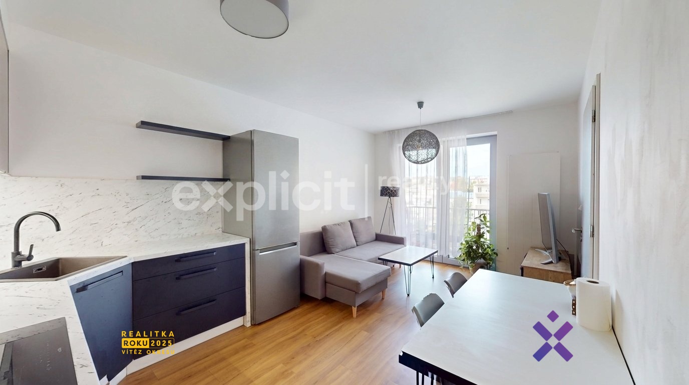 Pronájem bytu 3+kk 46 m² - Sadová, Zlín