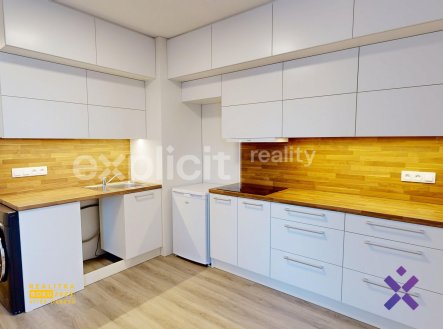 Pronájem bytu, 1+kk, 32 m²
