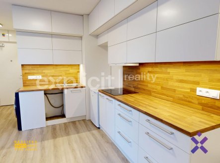 Pronájem bytu, 1+kk, 32 m²