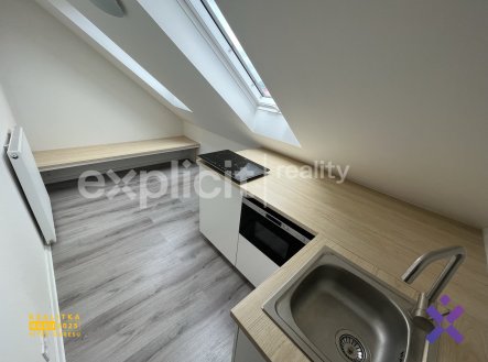 Pronájem bytu, 1+1, 38 m²