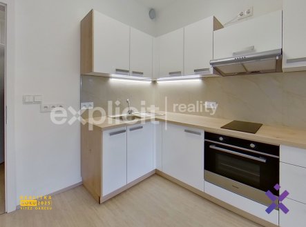 Pronájem bytu, 1+kk, 33 m²
