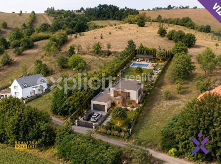 Prodej pozemku, ostatní, 930 m²