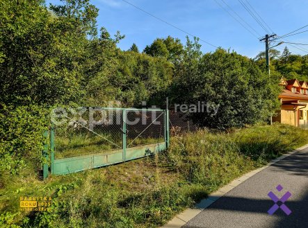 Prodej pozemku pro bydlení, 1 905 m²