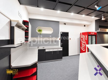 Pronájem komerčního objektu, jiný, 200 m²