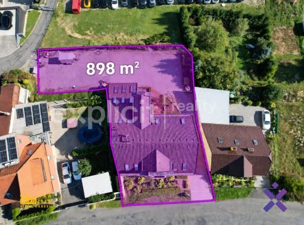 Pronájem kanceláře, 460 m²
