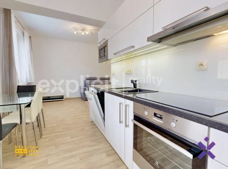 Pronájem bytu, 2+kk, 60 m²