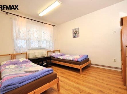 kancelář ... | Pronájem - kanceláře, 150 m²