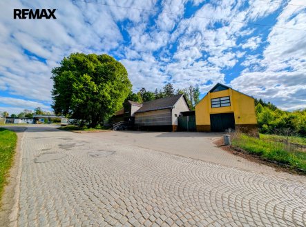přístup ... | Prodej - obchodní prostor, 1 284 m²
