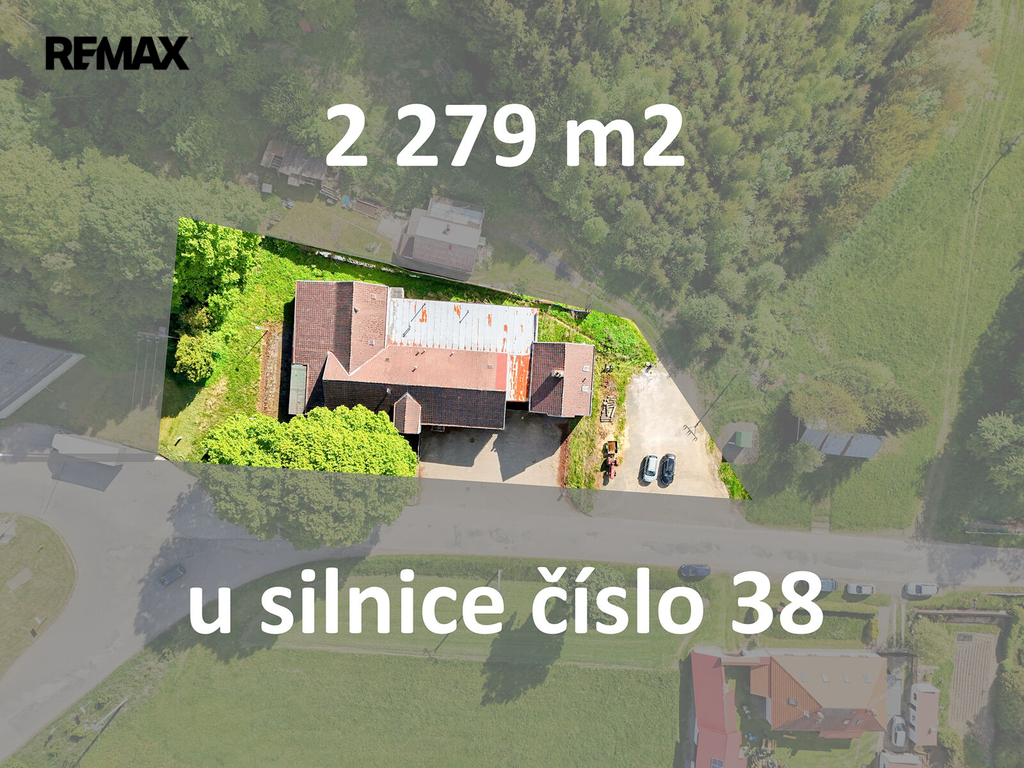 rozložení pozemku ...