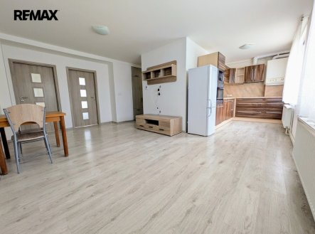 Prodej bytu, 3+kk, 71 m²