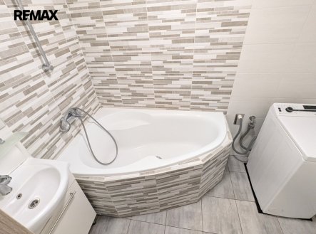 Prodej bytu, 3+kk, 71 m²
